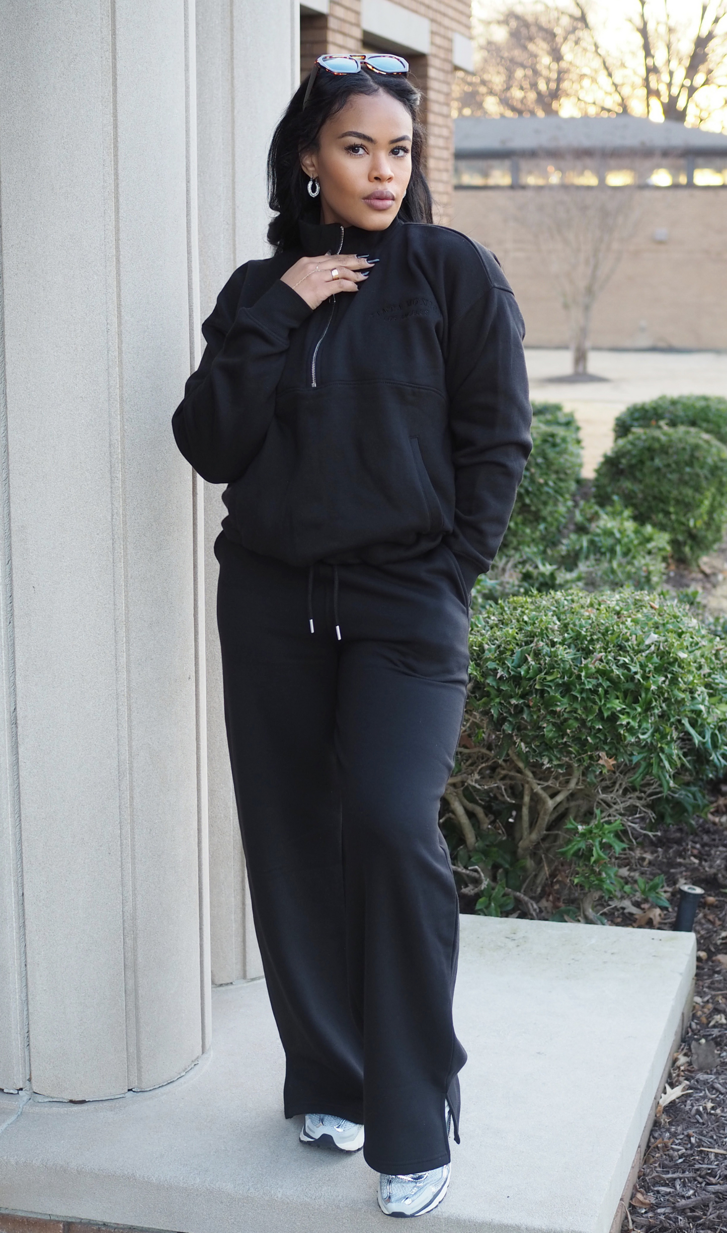 HAMPTON'S HUSTLE | ZIP SWEATER