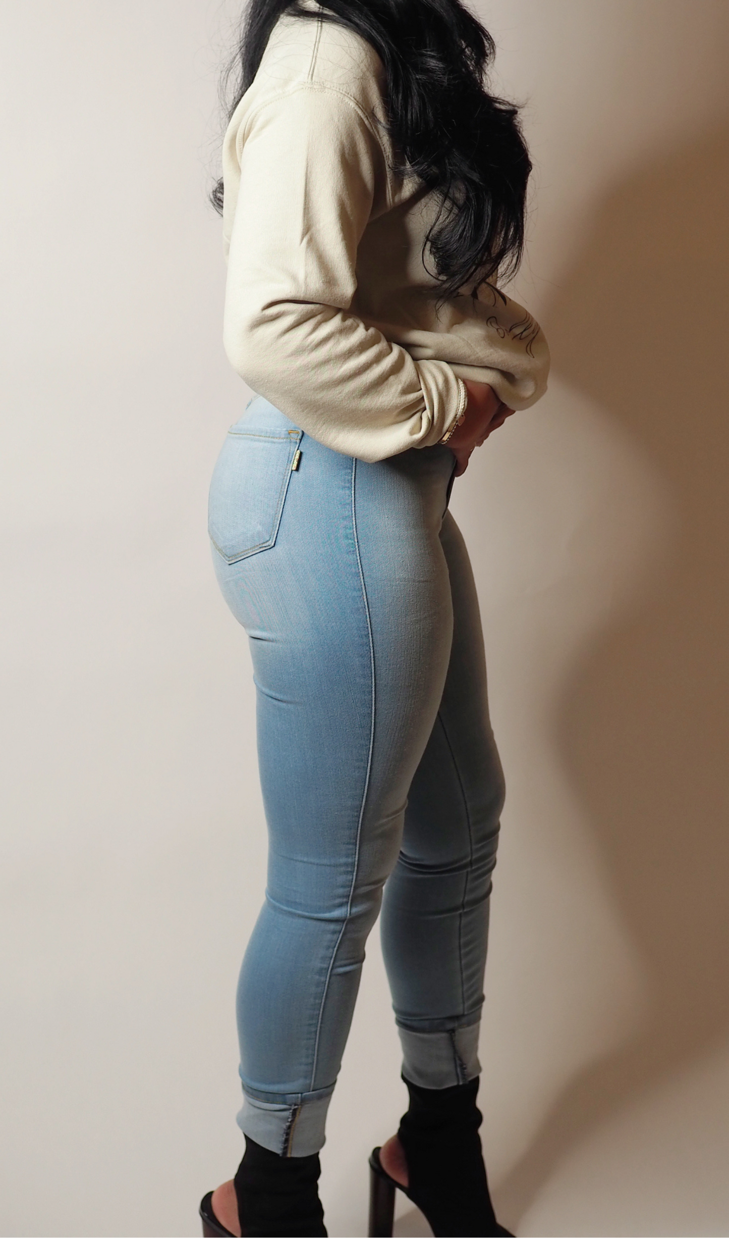 STONE | HIGH RISE JEANS